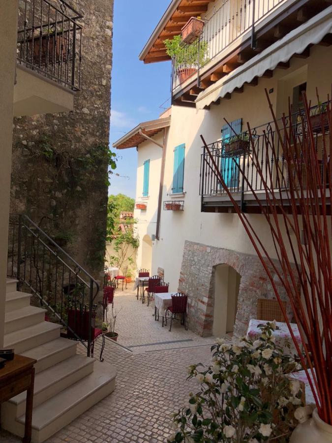 Locanda Agli Angeli Gardone Riviera Exterior photo