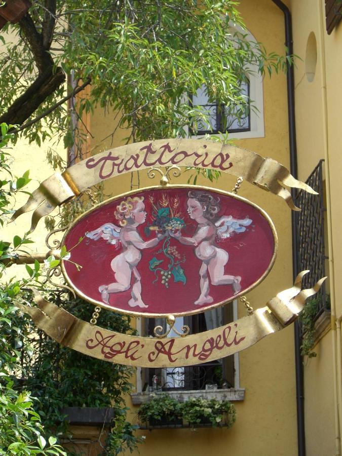 Locanda Agli Angeli Gardone Riviera Exterior photo
