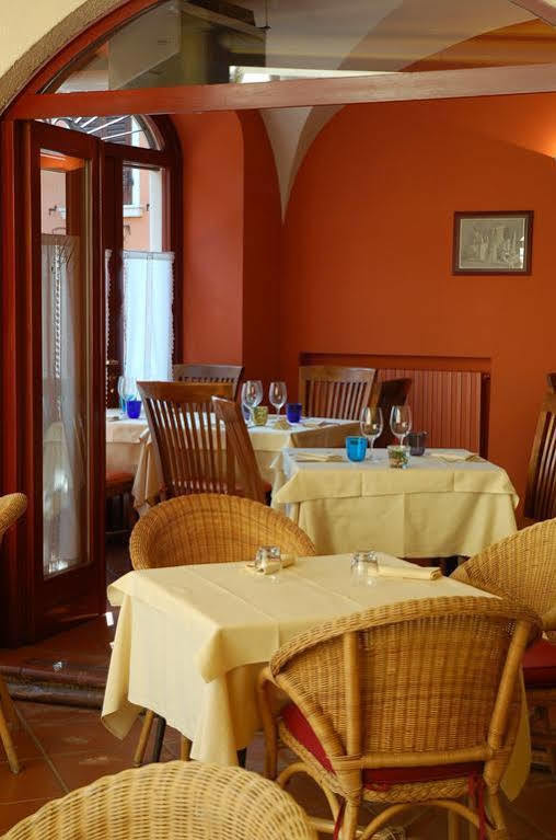 Locanda Agli Angeli Gardone Riviera Exterior photo